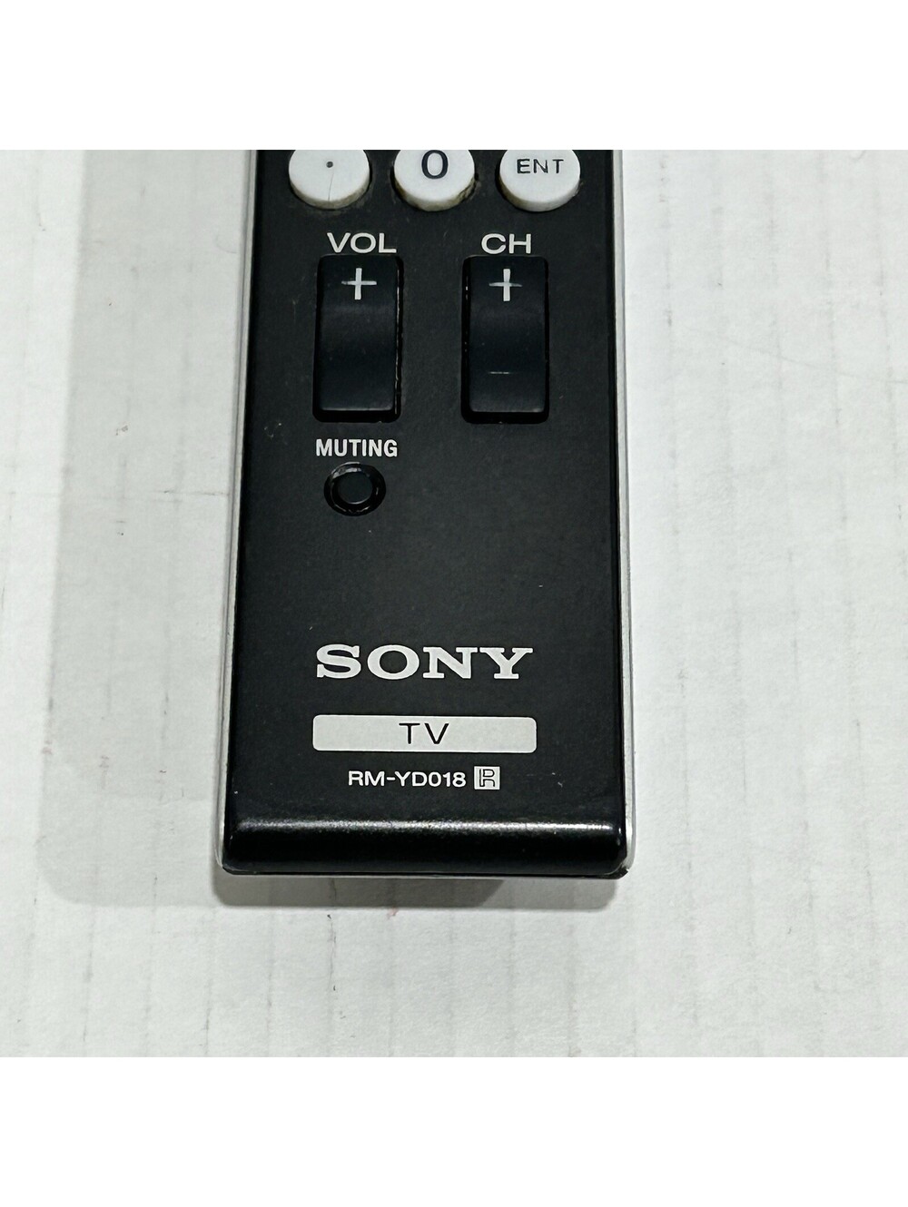 Sony TV Remote Control RM-YD018 Genuine Used - Picture 6 of 10